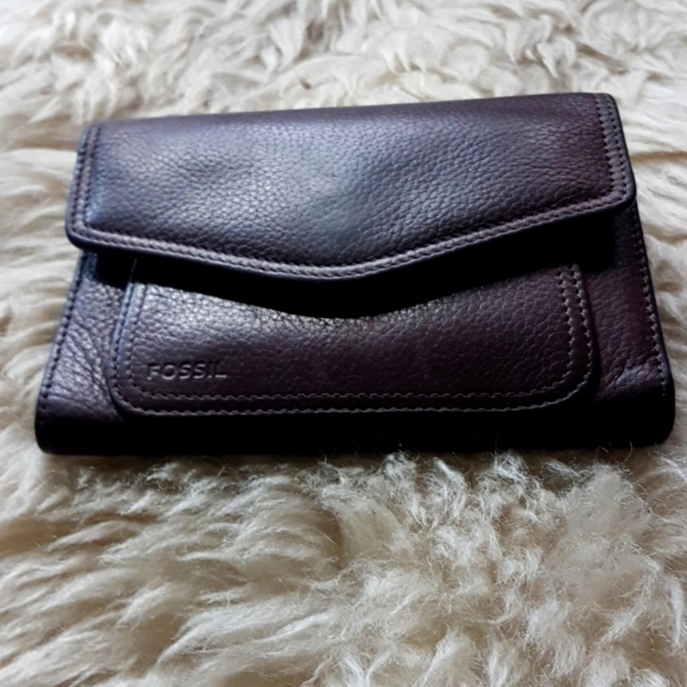 Fossil leather wallet